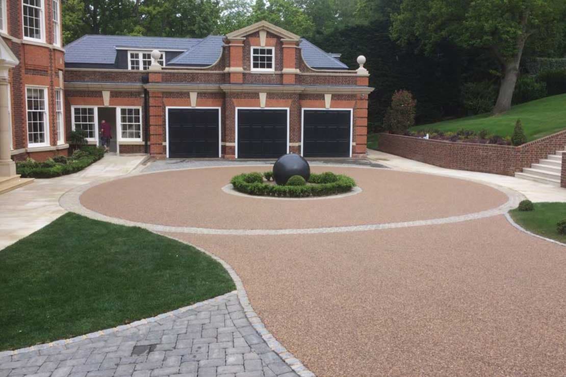 Premium resin bound driveway installed by Go-Resin in Eastbourne